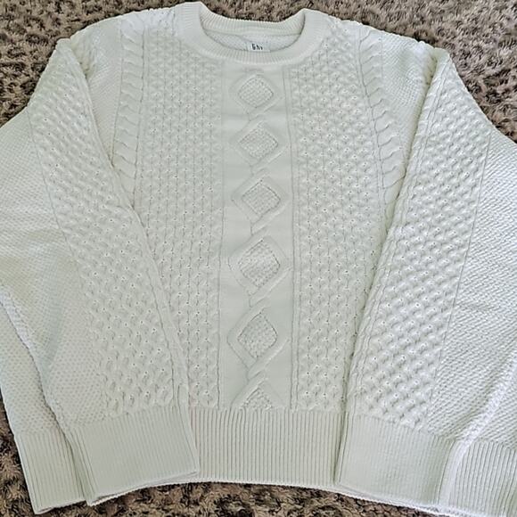 GAP Sweaters - NWT GAP cable knit sweater size XL cotton blend pullover